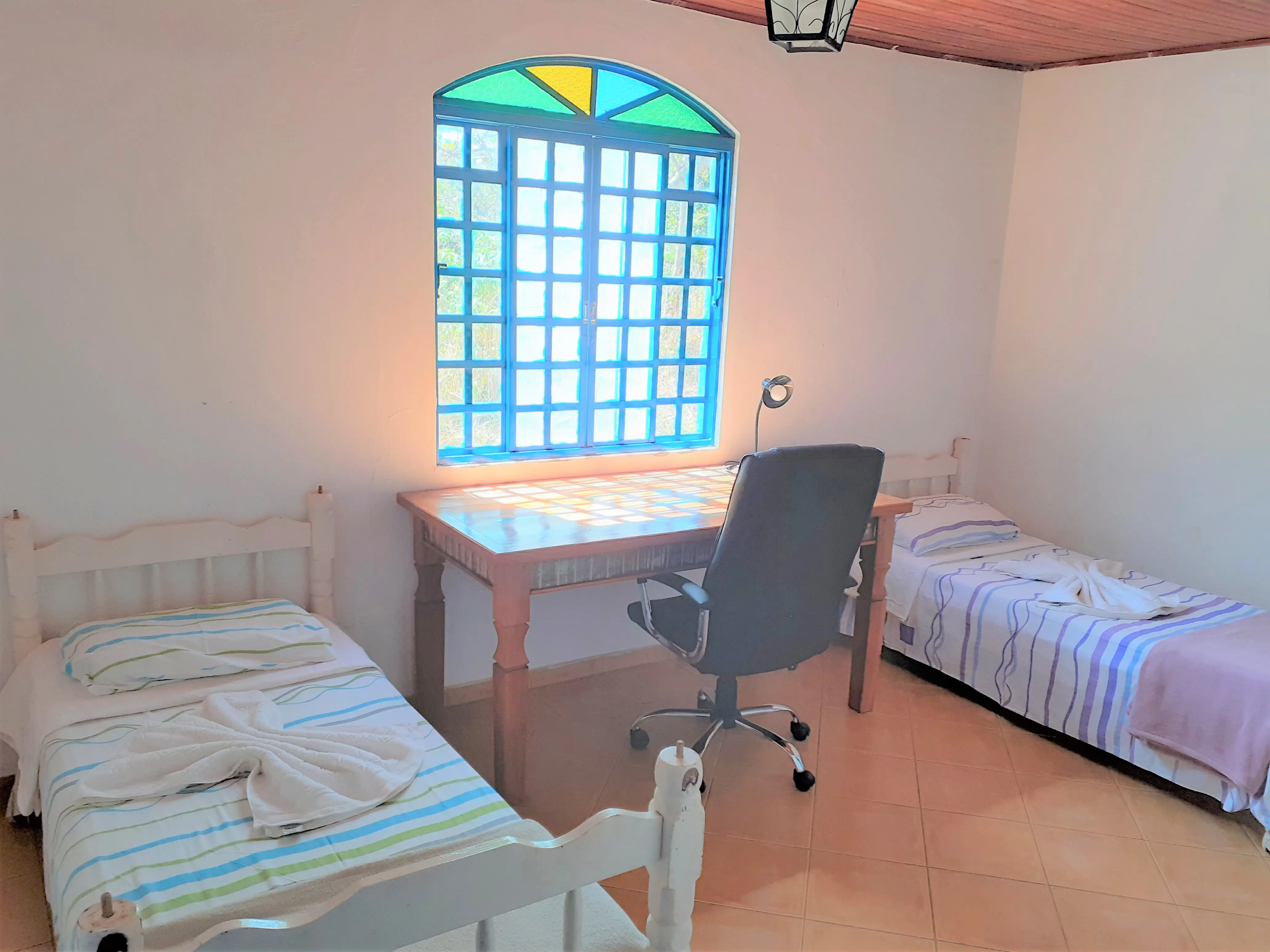Quarto em uma das casas da propriedade